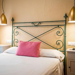 Habitación Doble Pequeña